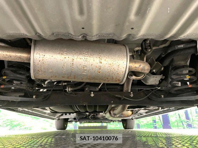 Nissan SERENA 2017-05 7252256-18