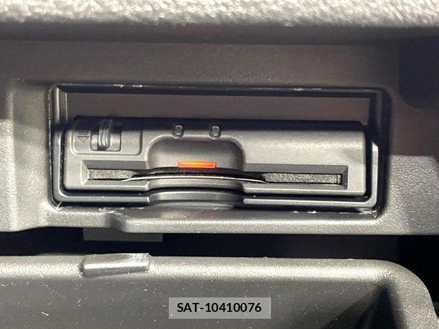 Nissan SERENA 2017-05 7252256-5