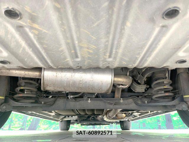 Nissan SERENA 2017-07 7252251-18