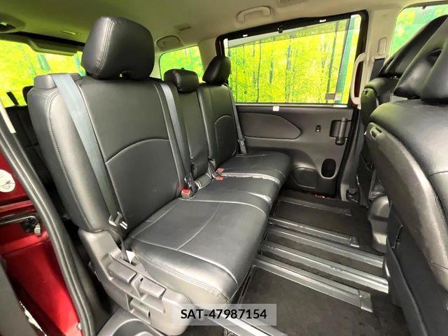 Nissan SERENA 2016-10 7250124-7