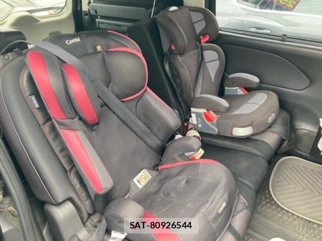 Nissan SERENA 2017-03 7252261-11