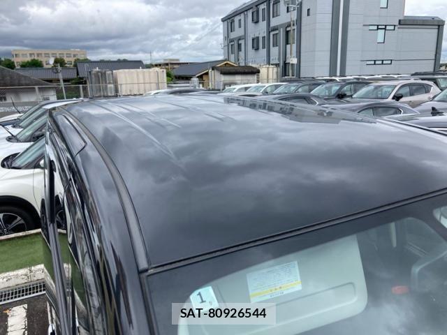 Nissan SERENA 2017-03 7252261-8