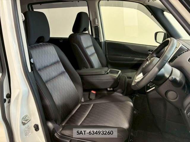 Nissan SERENA 2020-12 7252246-9