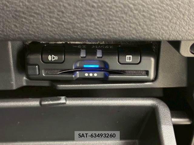 Nissan SERENA 2020-12 7252246-8