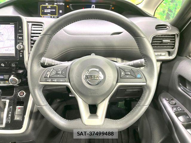 Nissan SERENA 2018-03 7252247-12