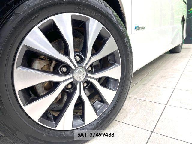 Nissan SERENA 2018-03 7252247-14