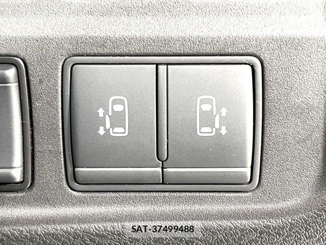 Nissan SERENA 2018-03 7252247-5