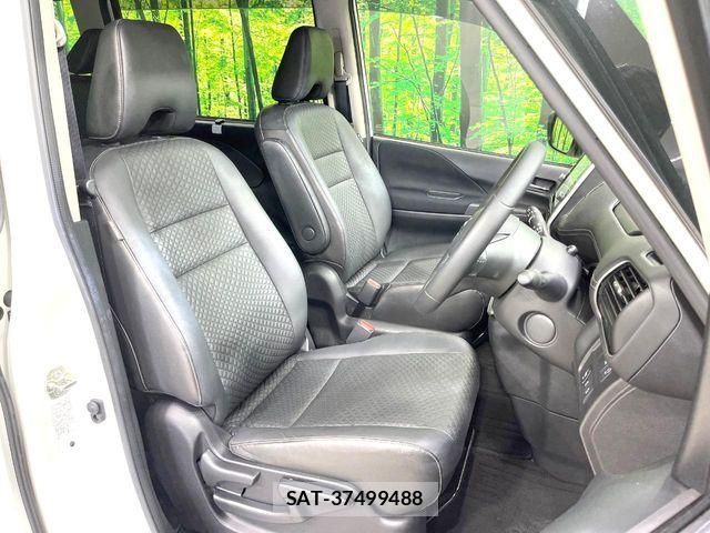 Nissan SERENA 2018-03 7252247-8