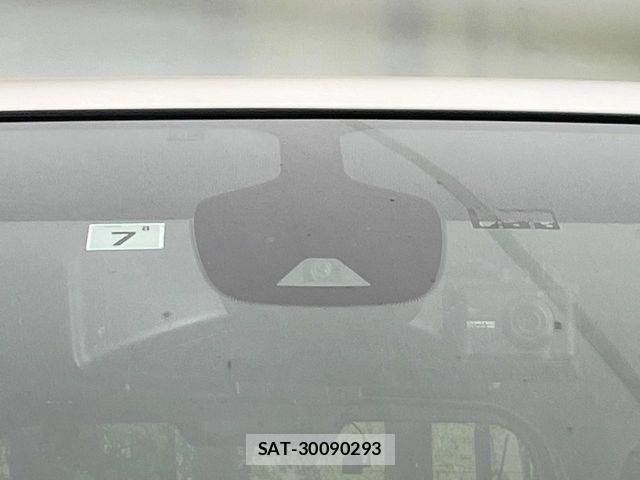 Nissan SERENA 2021-07 7250100-6