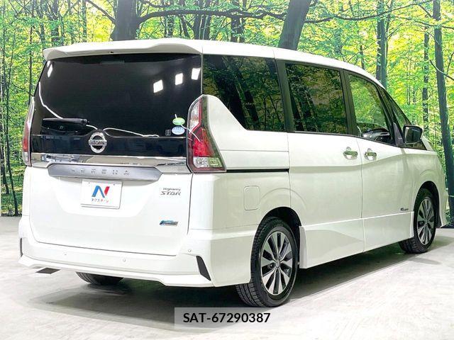 Nissan SERENA 2016-10 7252262-16