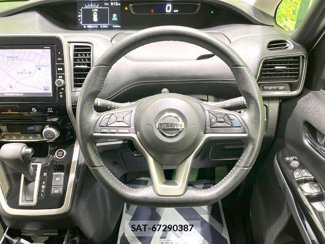 Nissan SERENA 2016-10 7252262-7