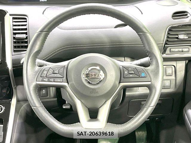 Nissan SERENA 2017-06 7252249-11