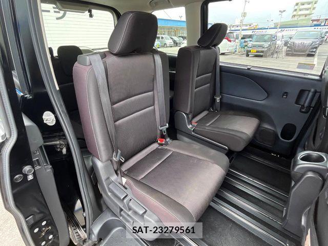 Nissan SERENA 2019-06 7252250-9