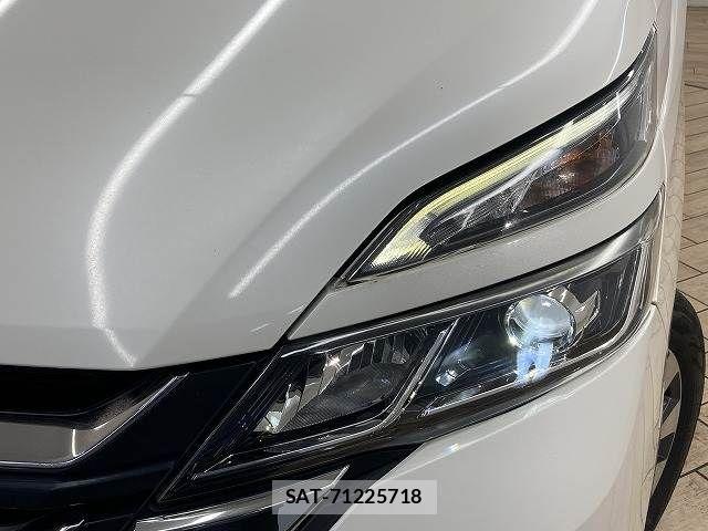 Nissan SERENA 2016-11 7252254-19