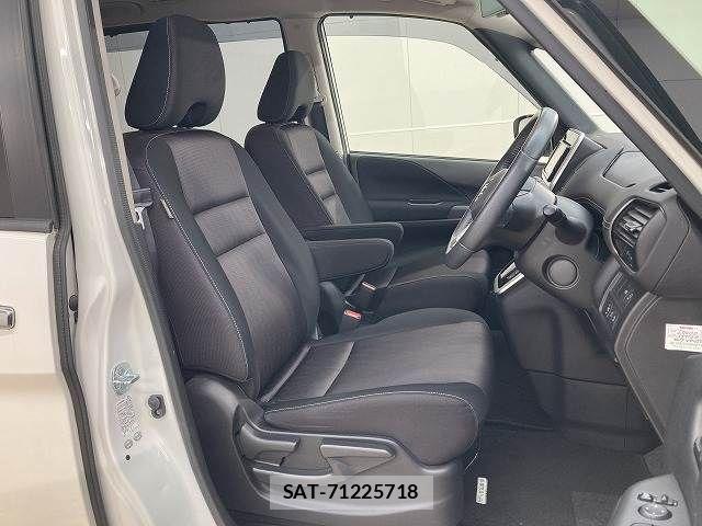 Nissan SERENA 2016-11 7252254-4