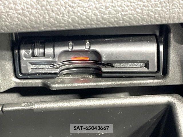 Nissan SERENA 2015-07 7252264-5
