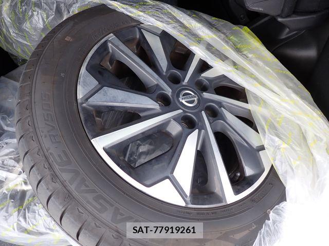 Nissan SERENA 2020-02 7252253-24