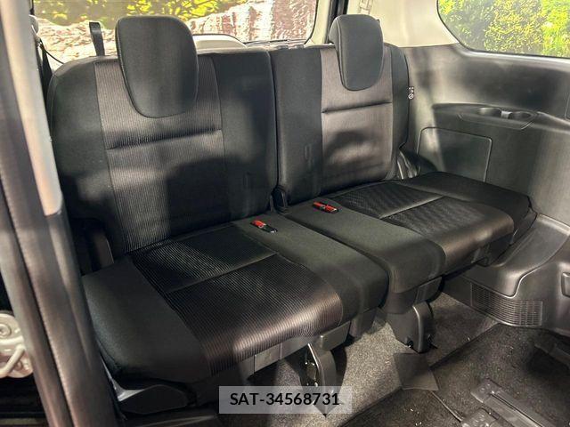 Nissan SERENA 2018-06 7252248-9