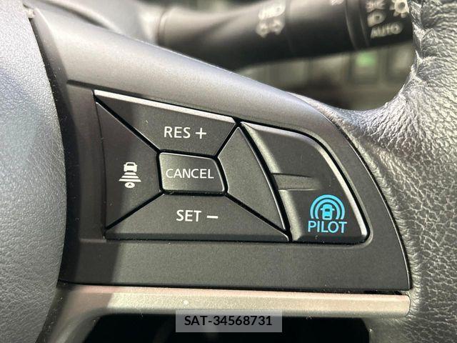 Nissan SERENA 2018-06 7252248-6