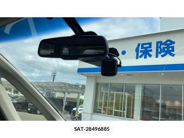 Nissan SERENA 2014-01 7252276-10