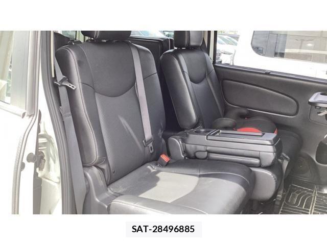 Nissan SERENA 2014-01 7252276-13