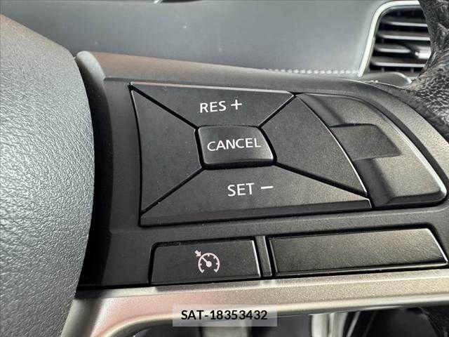Nissan SERENA 2017-12 7252257-28