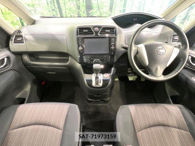 Nissan SERENA 2014-11 7252270-1