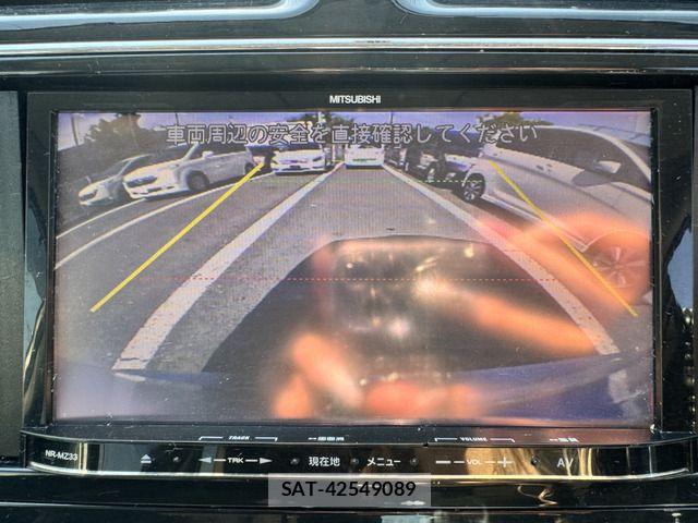 Nissan SERENA 2013-07 7252271-7