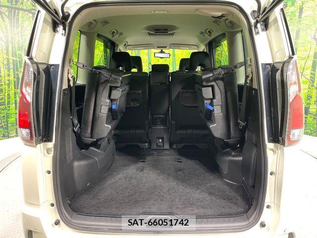 Nissan SERENA 2018-03 7252265-12