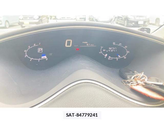 Nissan SERENA 2013-08 7252274-15