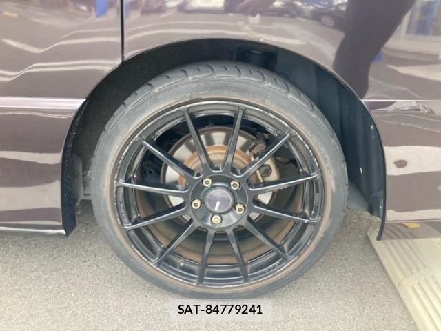Nissan SERENA 2013-08 7252274-5