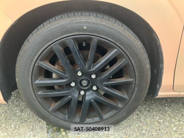 Nissan SERENA 2016-11 7252267-8