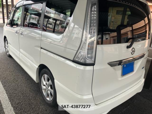Nissan SERENA 2013-12 7252273-6