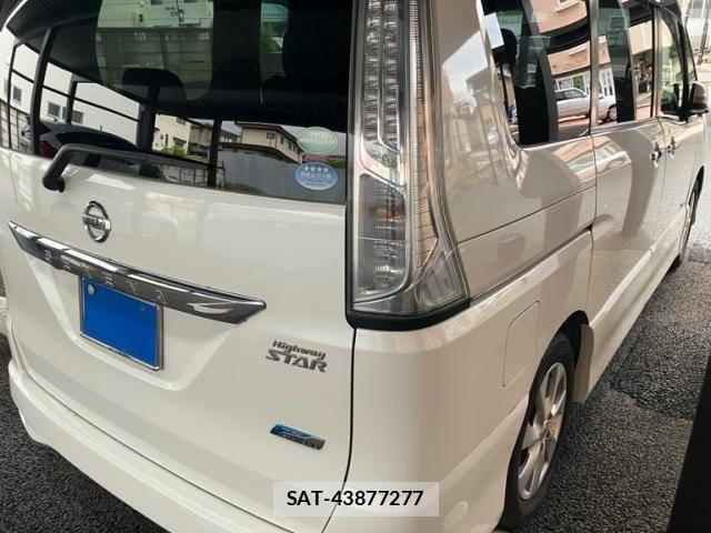 Nissan SERENA 2013-12 7252273-7