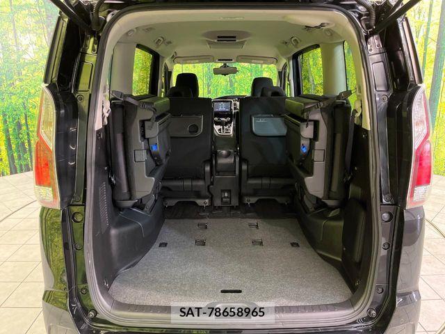 Nissan SERENA 2017-09 7252260-10