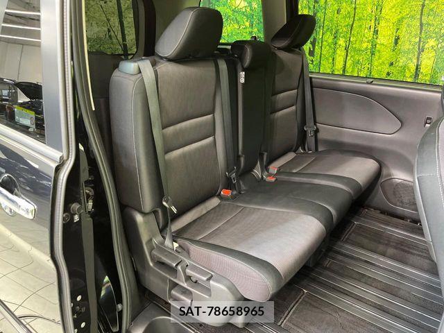 Nissan SERENA 2017-09 7252260-8