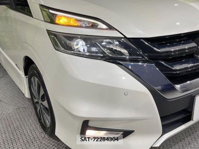 Nissan SERENA 2017-09 7252258-12