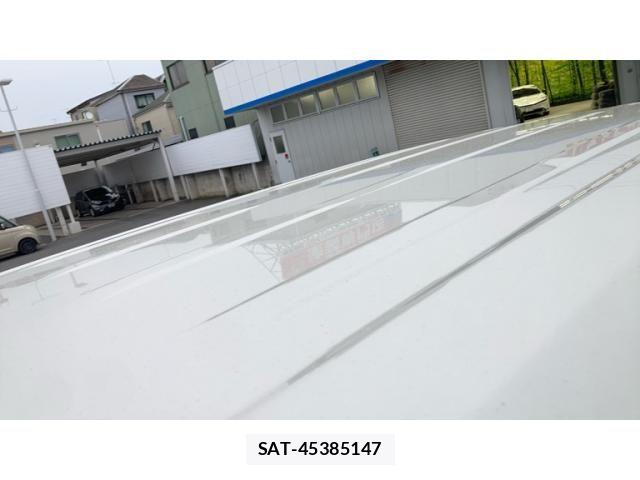 Nissan SERENA 2017-12 7252269-7
