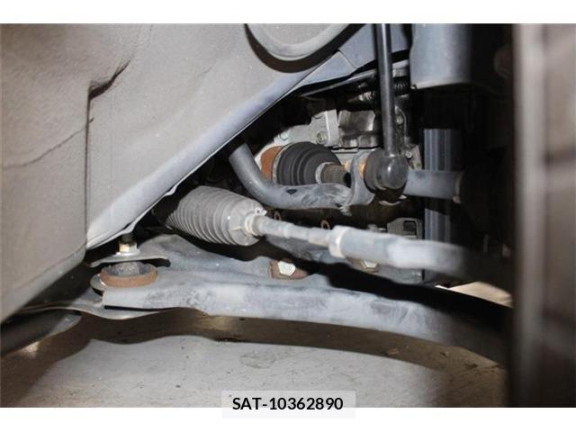Nissan SERENA 2016-08 7252263-19