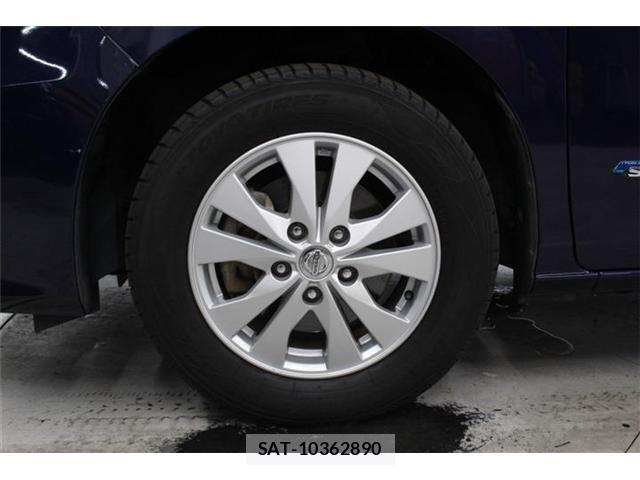 Nissan SERENA 2016-08 7252263-23