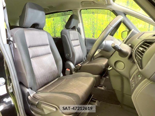 Nissan SERENA 2016-10 7252259-7