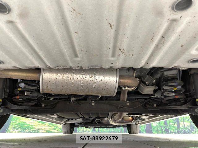 Nissan SERENA 2017-12 7252252-19
