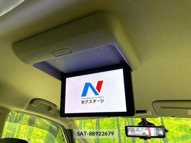 Nissan SERENA 2017-12 7252252-4