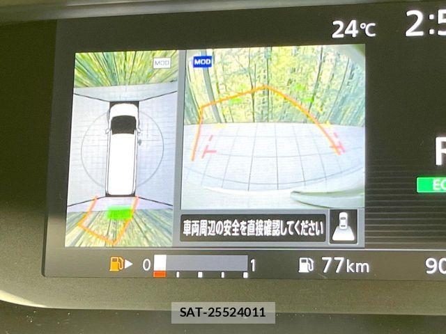 Nissan SERENA 2017-12 7272906-3