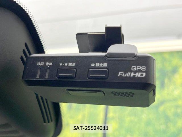 Nissan SERENA 2017-12 7272906-6