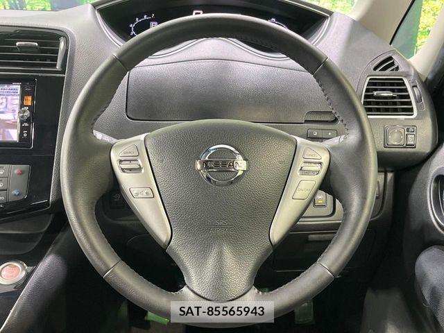 Nissan SERENA 2016-02 7272908-11