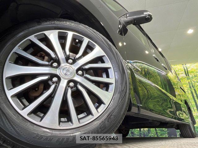 Nissan SERENA 2016-02 7272908-13
