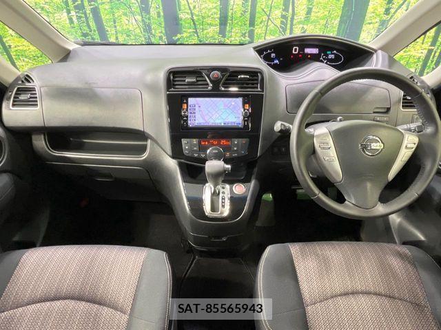 Nissan SERENA 2016-02 7272908-1