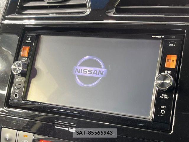 Nissan SERENA 2016-02 7272908-3