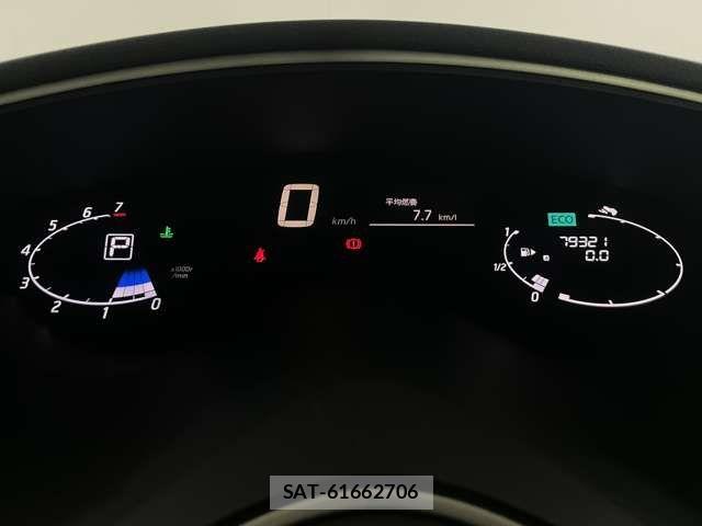Nissan SERENA 2013-07 7272917-13